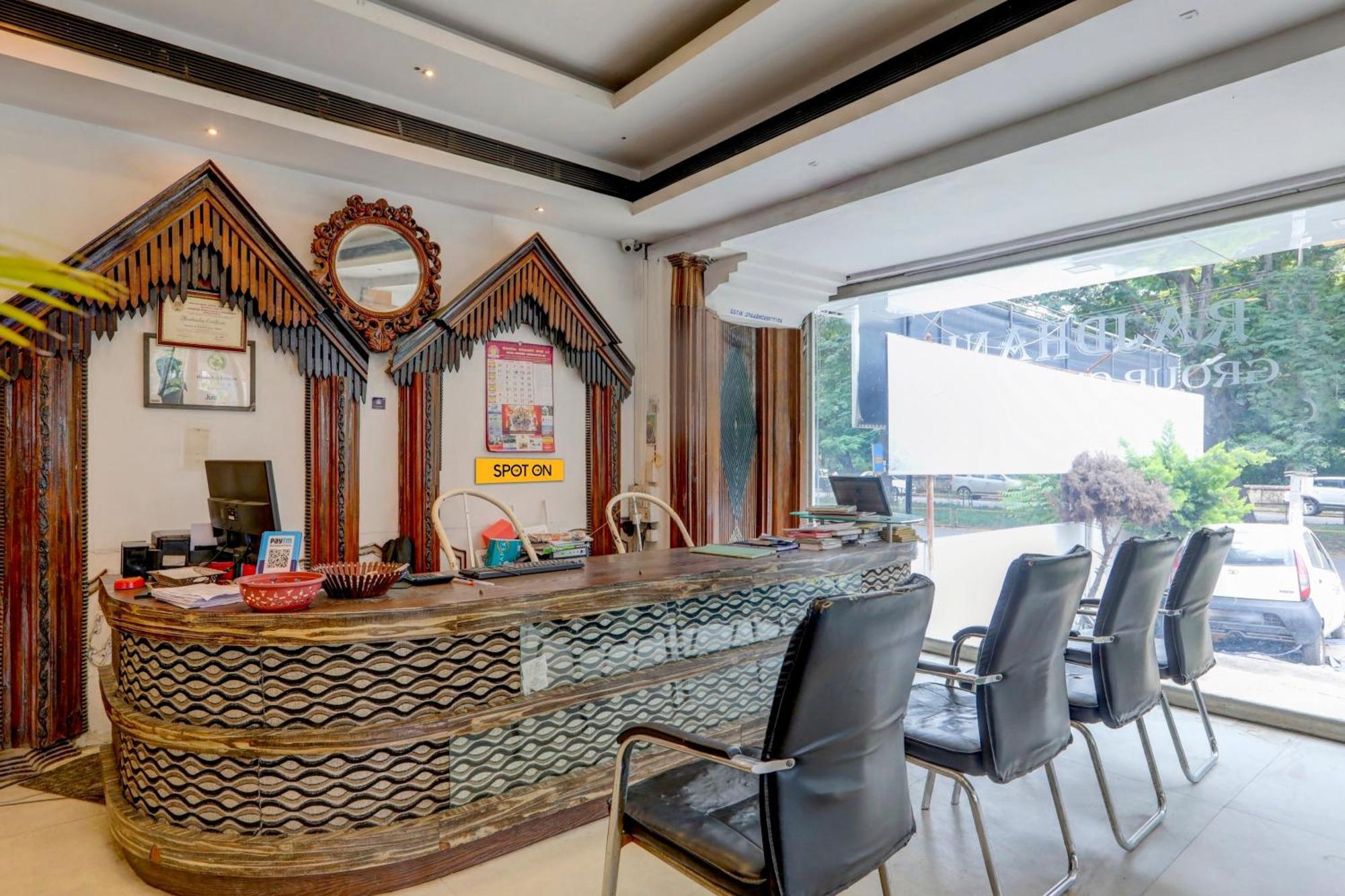 Hotel O Rajdhani Group Of Hotels Mysore Exteriör bild