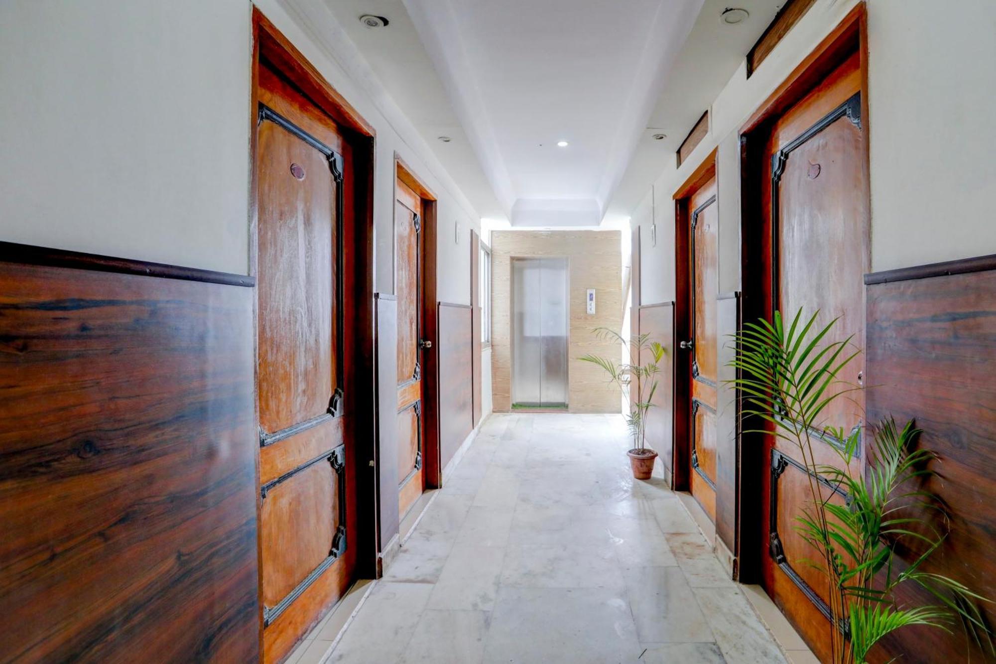 Hotel O Rajdhani Group Of Hotels Mysore Exteriör bild