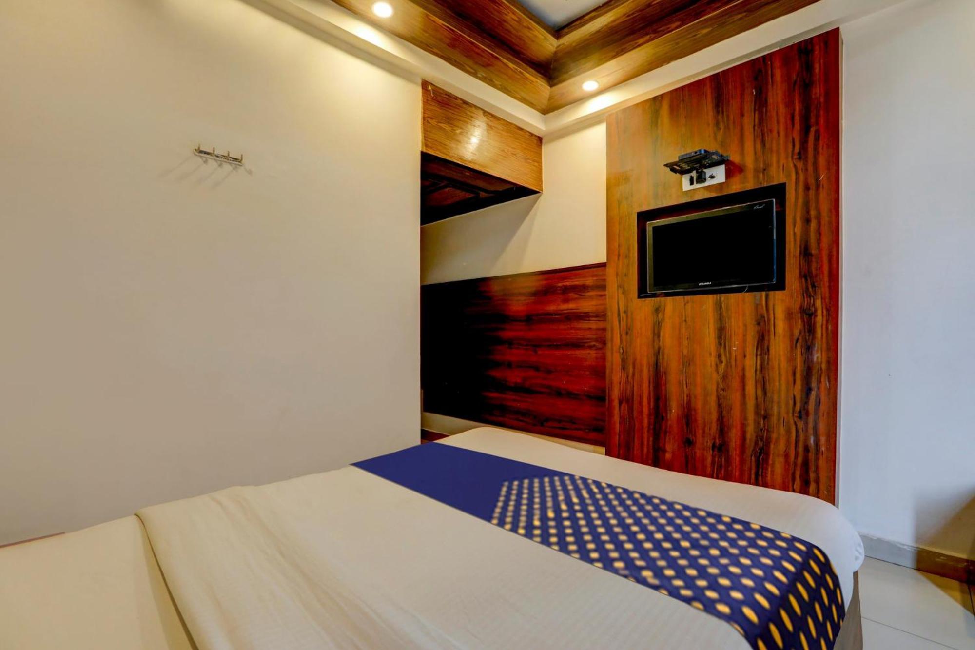 Hotel O Rajdhani Group Of Hotels Mysore Exteriör bild