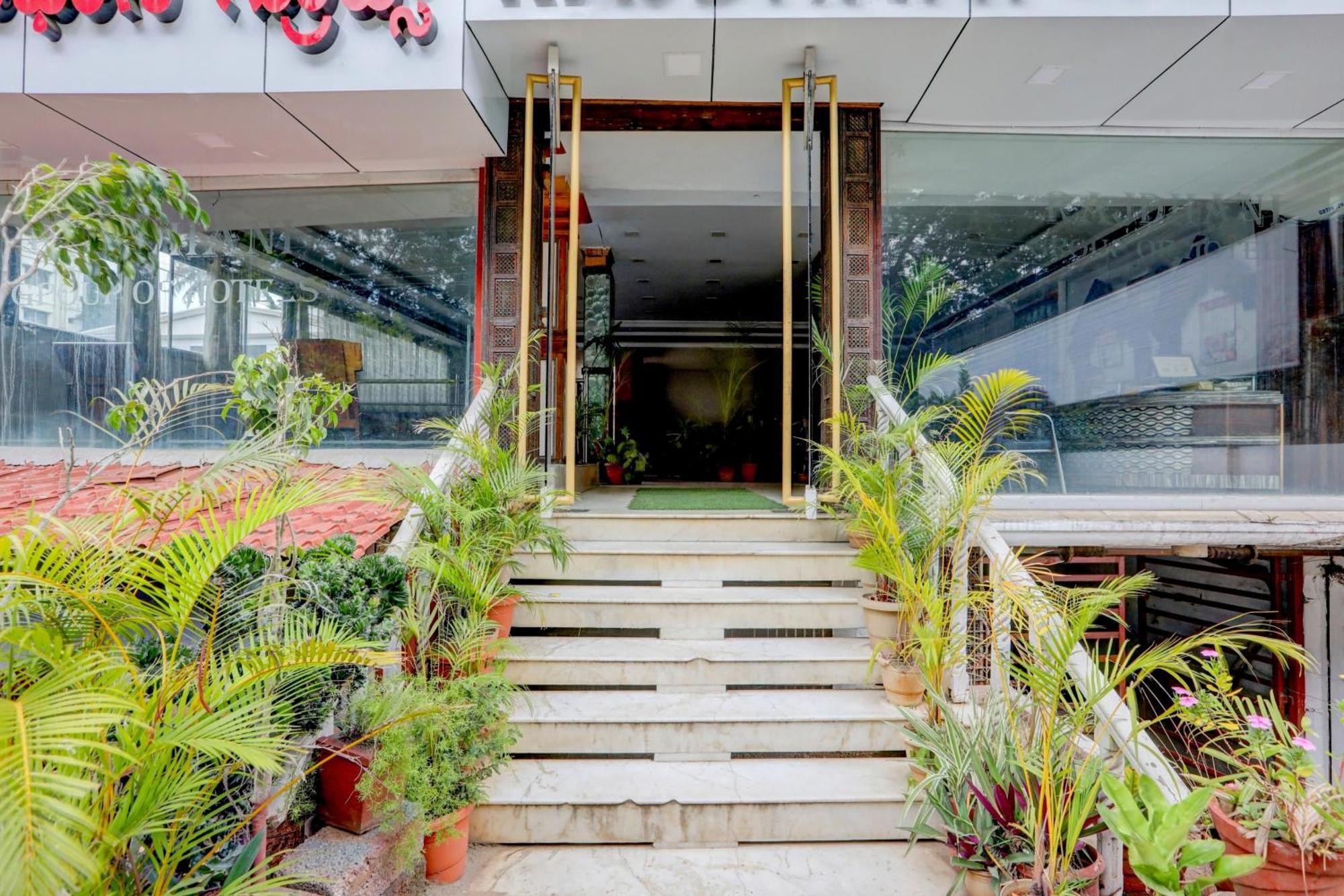 Hotel O Rajdhani Group Of Hotels Mysore Exteriör bild